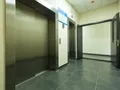 Лифтовой холл. Фото: июль 2017.