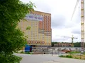 Строительство корпусов первой очереди завершено, строительство второй очереди подходит к концу. Фото от 14.06.2017 г.