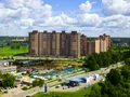 Первые этажи строений будут выделены под торгово ‒ социальные объекты. Фото от 20.06.2017 г.