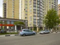 ЖК «Долина Сказок». Места для парковки автомобилей. Фото от 18.06.2016 г.