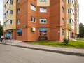 ЖК «Тарасовка». На первом этаже расположены коммерческие помещения. Фото от 25.06.2016 г.