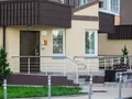 Входная группа. Фото: Июль 2017 г.