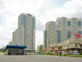 Комплекс находится рядом со станцией метро. Фото от 13.05.2015 г.