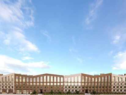 Слегка ассиметричные треугольные крыши выделяют общий силуэт здания. Клубный дом «Малые Вешки»|Новострой-М