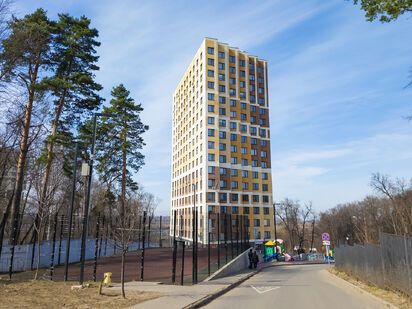 Общий вид. Фото от 03.04.2025 г. ЖК «Гармония Парк»|Новострой-М