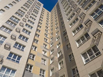 Фасад. Фото от 11.07.2025 г. ЖК «Серебро»|Новострой-М