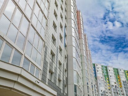 Фасад готового корпуса. Аэрофотосъемка от 18.04.2023 г. ЖК «Первый Зеленоградский»|Новострой-М