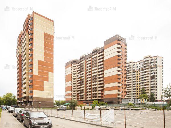 ЖК «Флагман» (Октябрьский пос.)