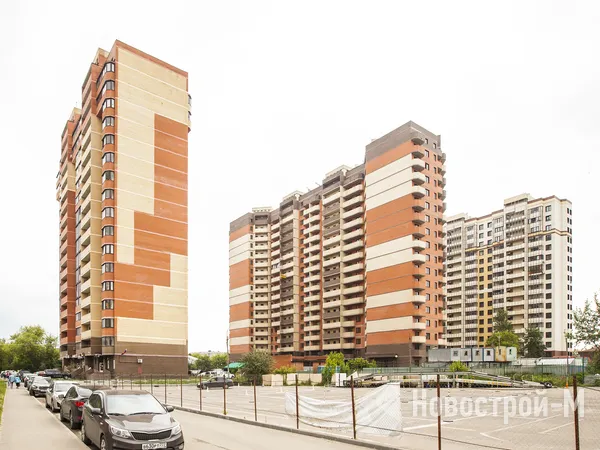 ЖК «Флагман» (Октябрьский пос.)