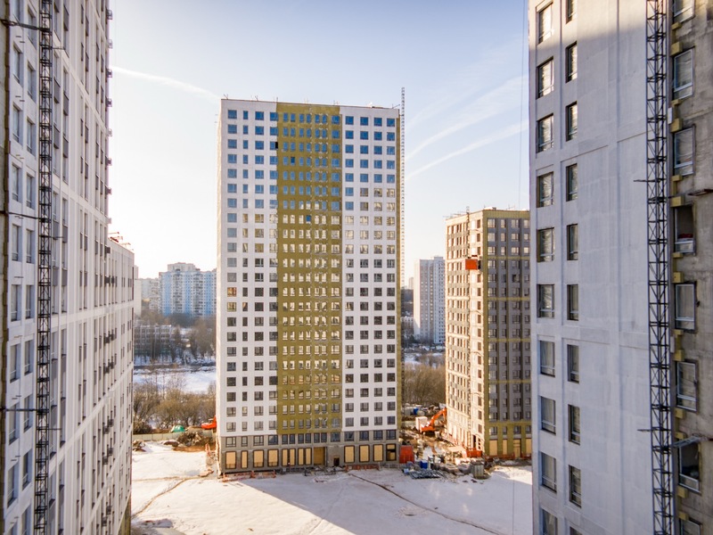 Март 2026