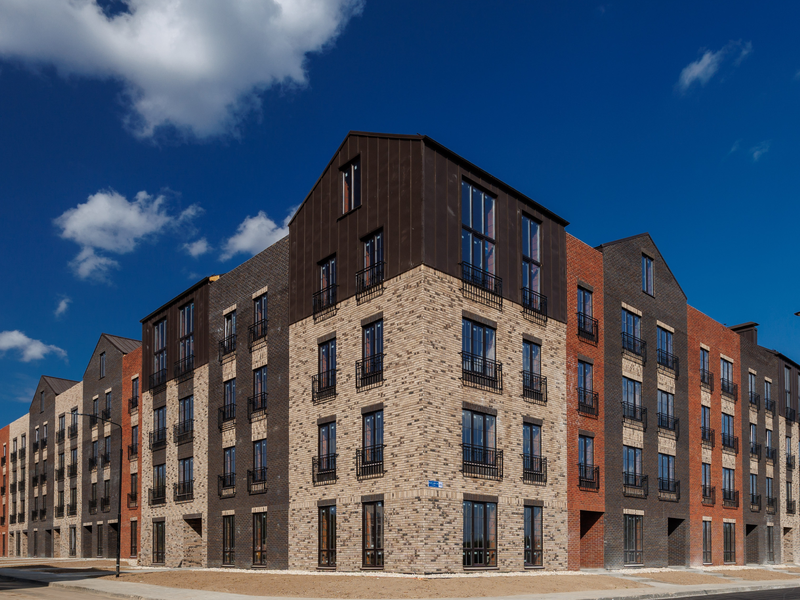 Сентябрь 2025