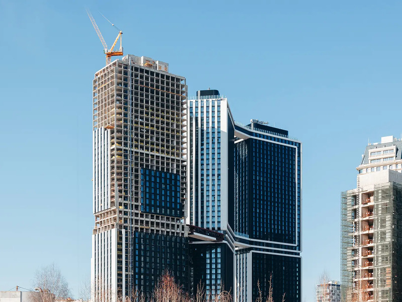 Март 2026