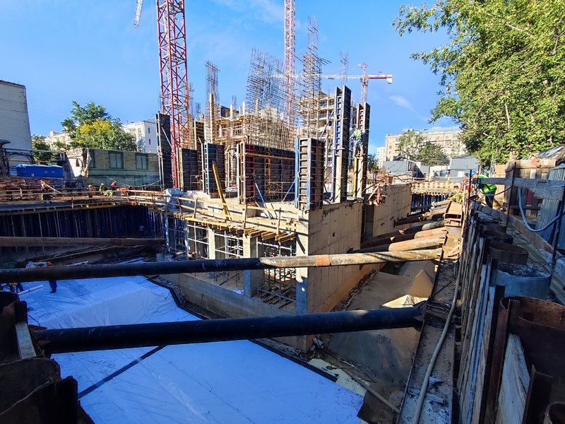 Сентябрь 2025