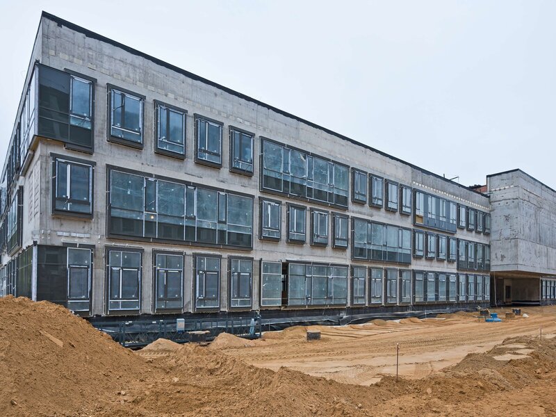 Сентябрь 2025