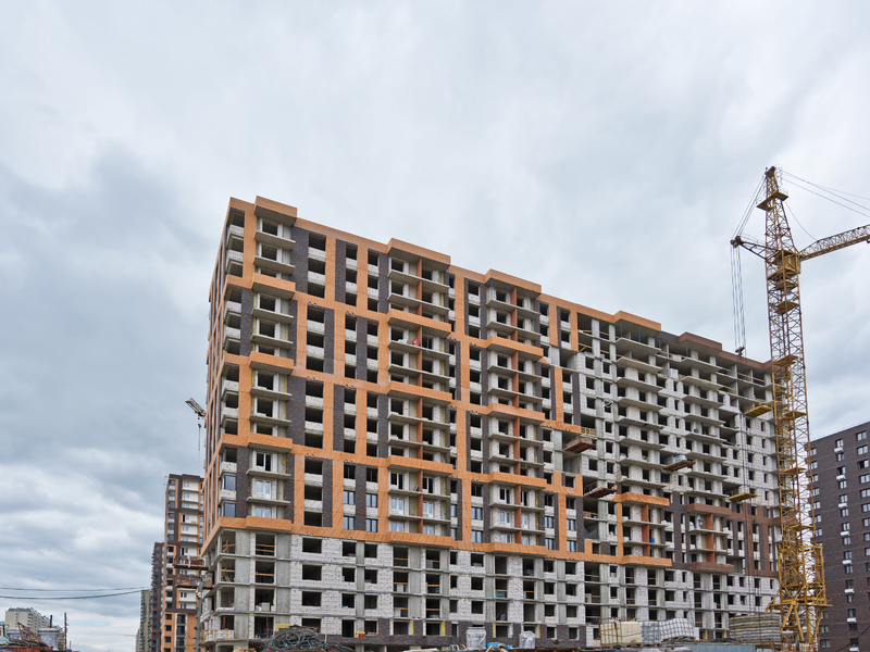 411 - Устройство каменной кладки внутренних и наружных стен