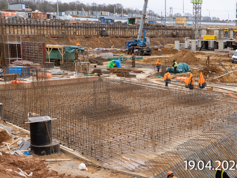 Апрель 2026
