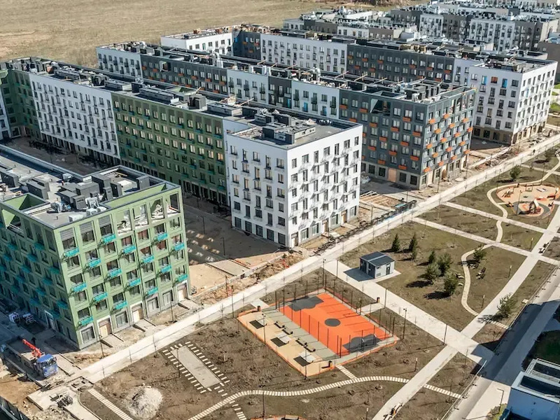 Апрель 2026