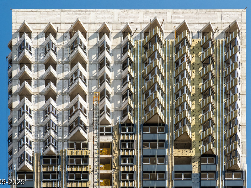 Сентябрь 2025