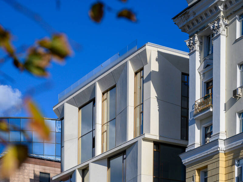 Сентябрь 2025