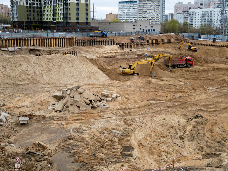 Апрель 2026
