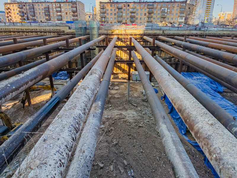 Март 2026
