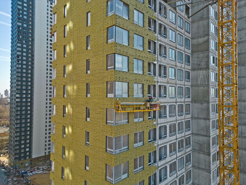 Март 2026