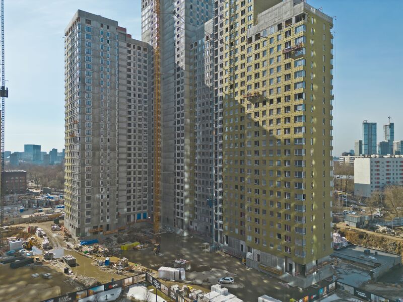 Март 2026