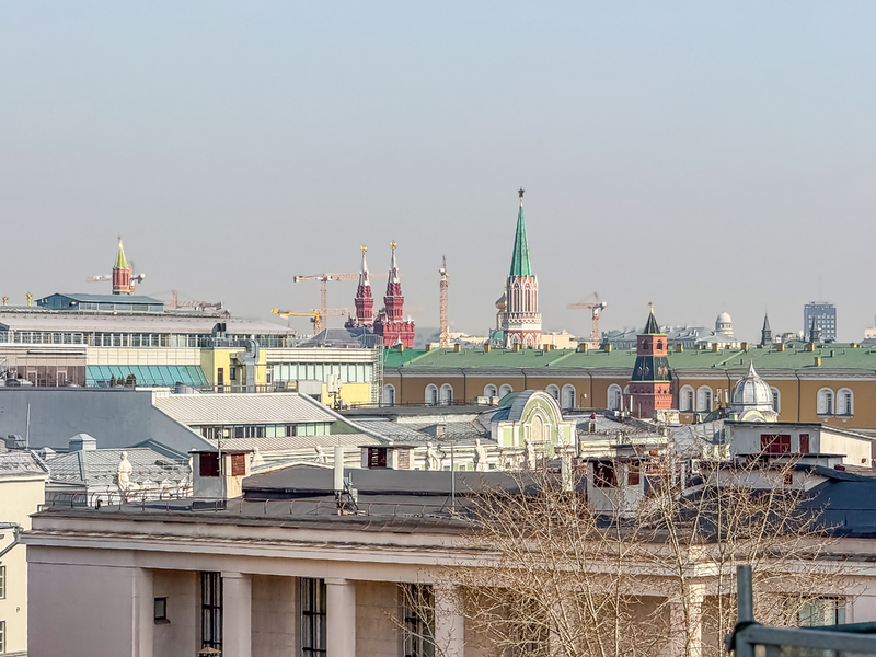 Март 2026