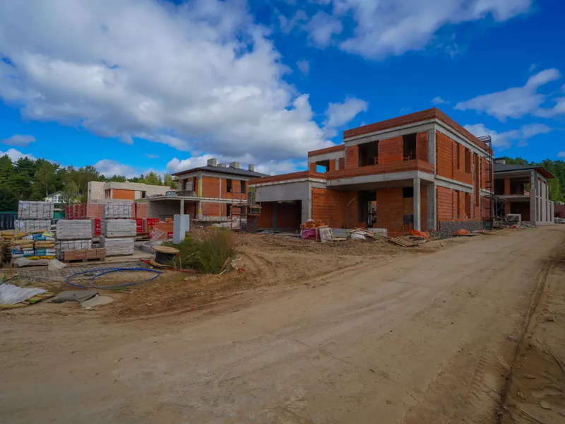 Сентябрь 2025