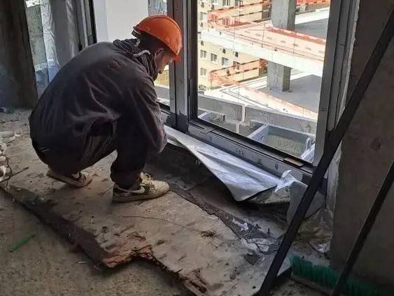 Апрель 2026