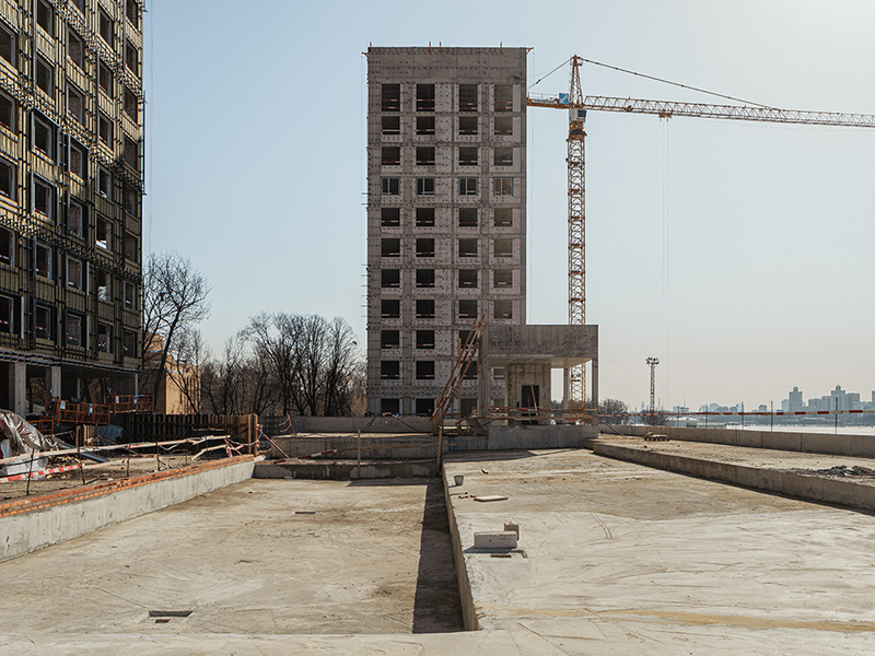 Март 2026