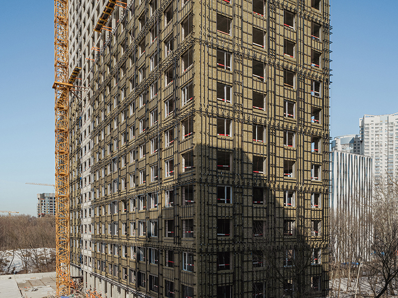 Март 2026