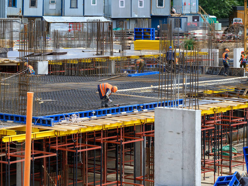 Сентябрь 2025