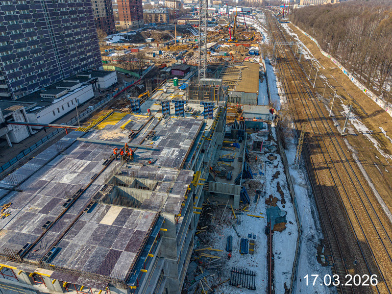 Март 2026