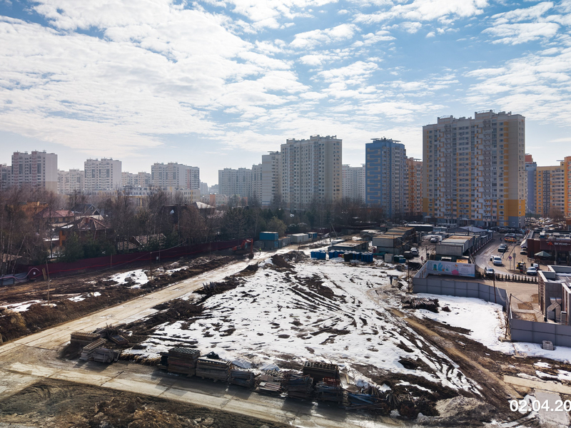 Апрель 2026