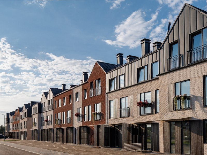 Сентябрь 2025