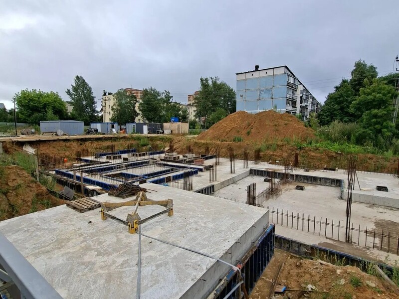 Август 2026