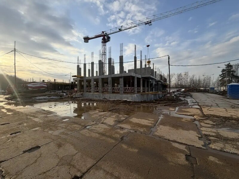 Март 2026