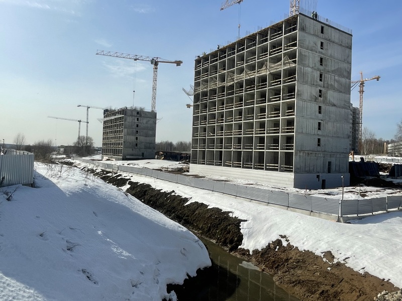 Март 2026
