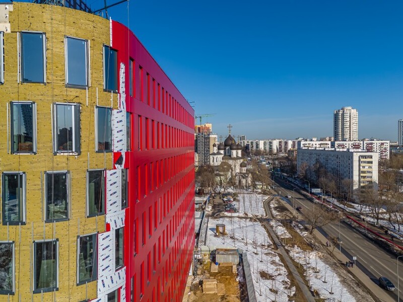 Март 2026