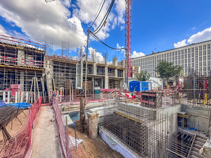 Сентябрь 2025