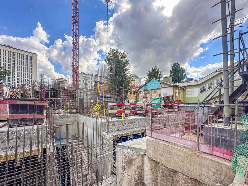 Сентябрь 2025